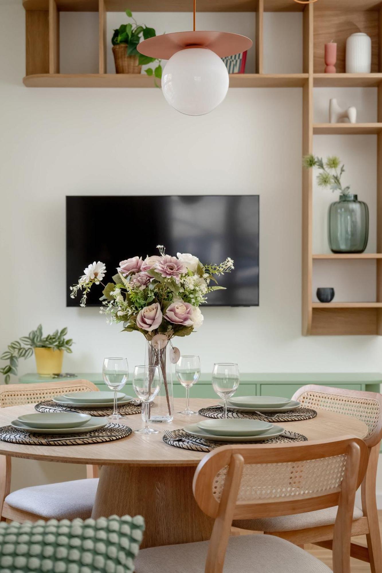 Modern And Unique In The Centre Of By Renters Apartament *